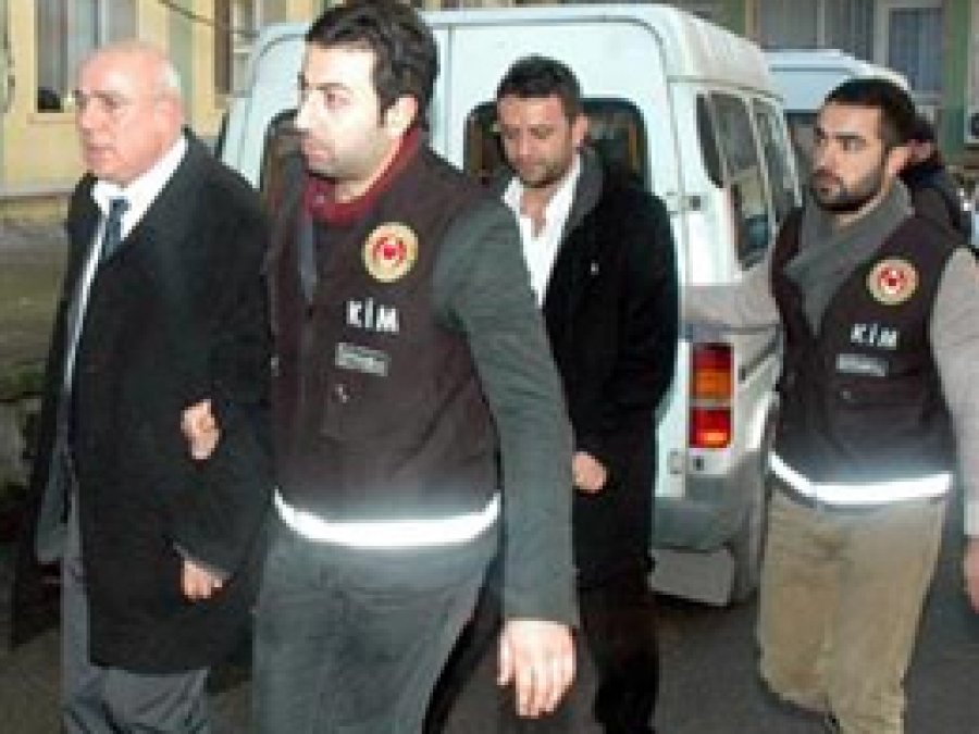 Halkalı Gümrüğü'nde Operasyon: 30 Gözaltı