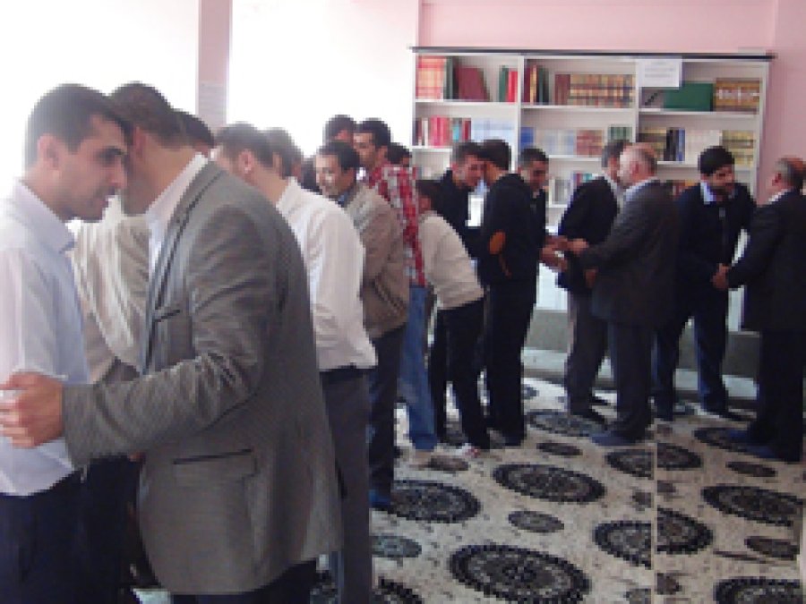 Peygamber Sevdalıları Halkla Bayramlaştı