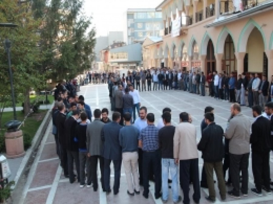 Van Peygamber Sevdalıları Bayramlaştı