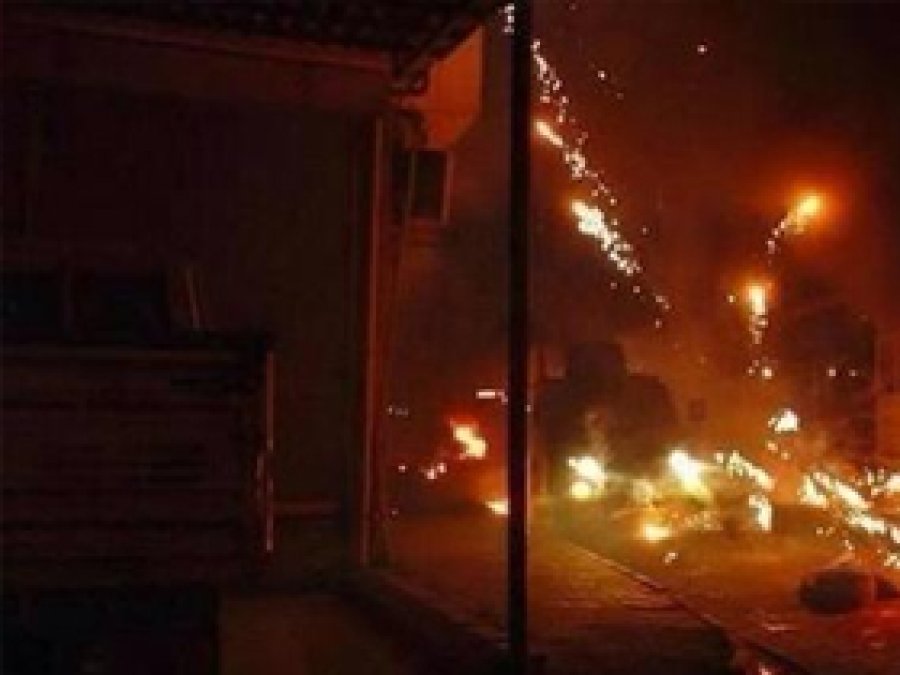 HÜDA PAR'a Silahlı Saldırıda 2'si Ağır 4 Yaralı 