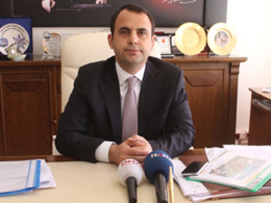 Kızıltepe'de 10'dan Fazla İşyeri Yağmaladı