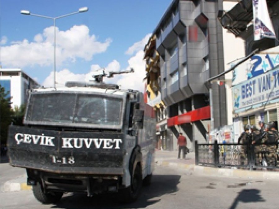 Erciş'te Sokağa Çıkma Yasağı Kaldırıldı