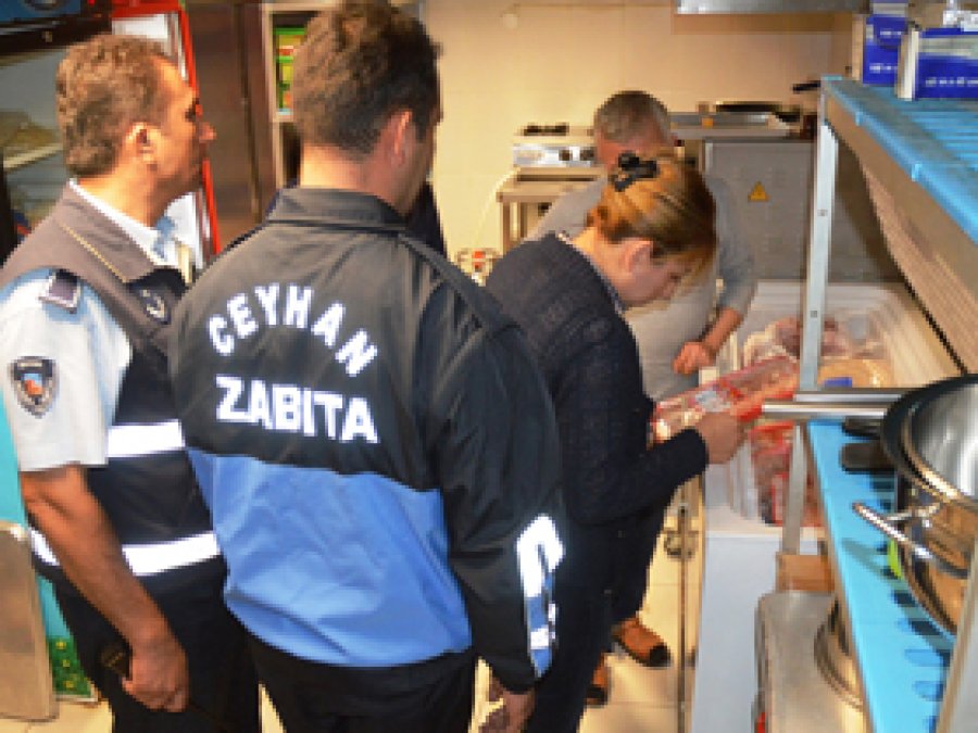 Ceyhan'da Fırın ve Lokantalar Denetlendi 