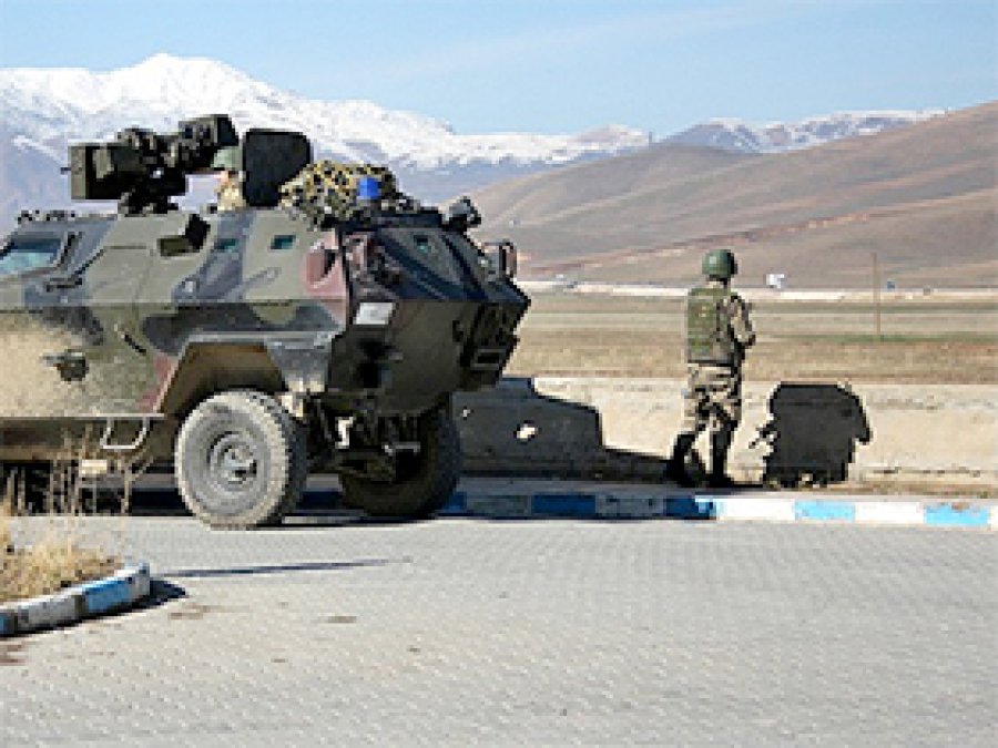 Kars'ta Askerle Çatışan 3 PKK'li Öldürüldü