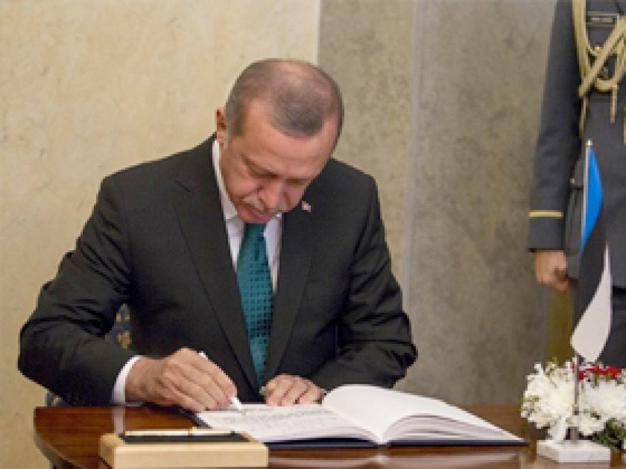 Erdoğan, HSYK'ya 4 Yeni Üye Atadı