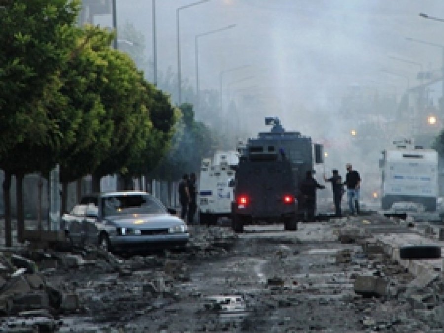 Adıyaman'da Provokatörlere Sert Tepki