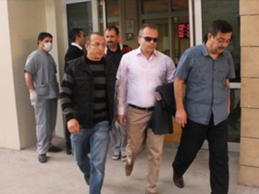 Mersin Emniyeti'nde Paralel Yapı Operasyonu