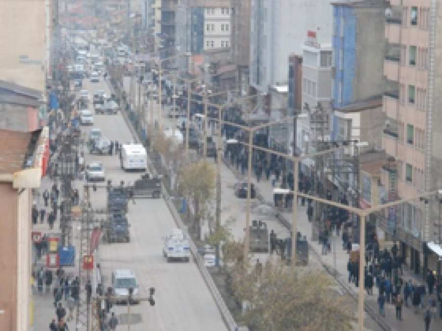 Yüksekova'da Güvenlik Kameraları Toplandı