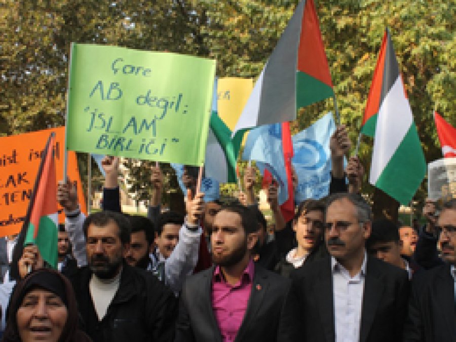 'İsrail, Ümmetin Ortasında Büyük Bir Çıban'