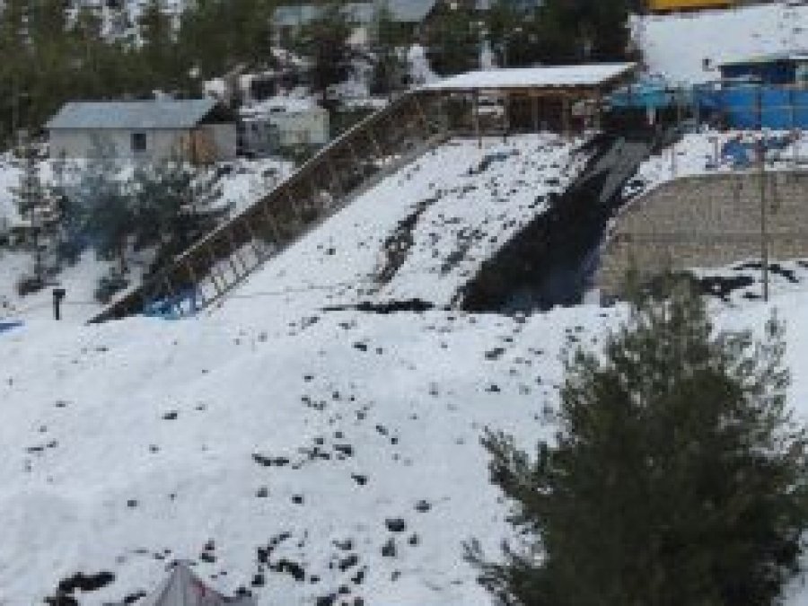 Madende Mahsur Kalan 8 İşçiye Hâla Ulaşılamadı