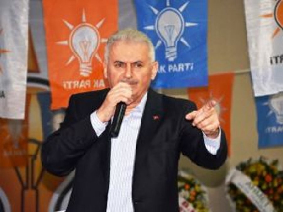 Yıldırım: Cemaatlerin Görevi Siyaset Değil