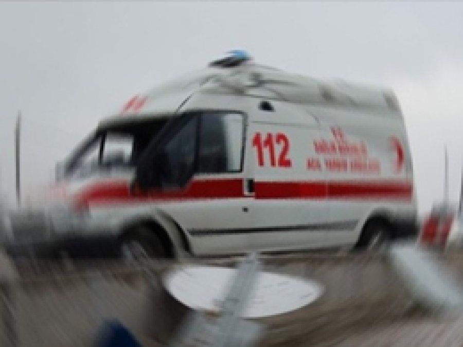 Çağırdığı Ambulansın Altında Kalarak Can Verdi