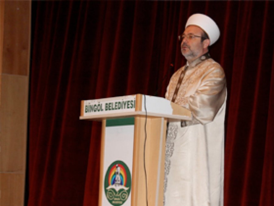 'Diyanette Asıl Görev Kur’an'ı Öğretmektir'