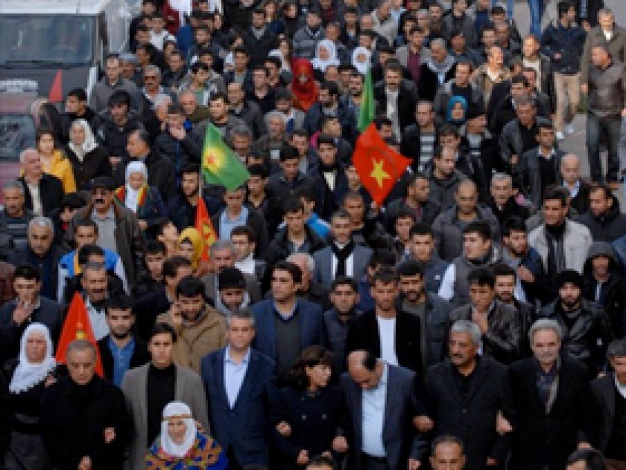 Katil Zanlılarını Sahiplenmek için Yürüdüler