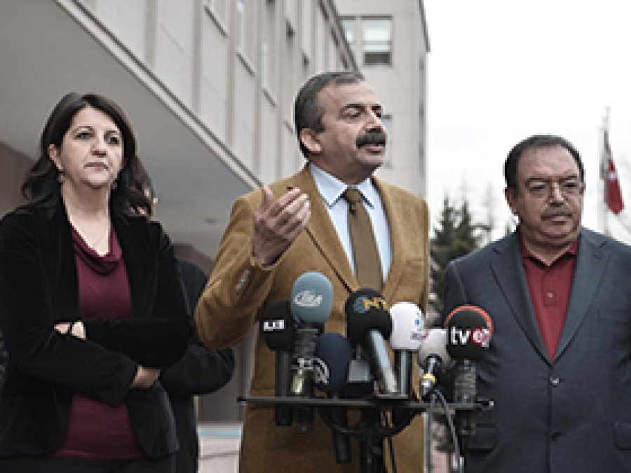 Akdoğan'la Görüşen Heyetten Açıklama