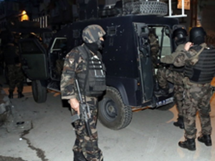 Elazığ'da Uyuşturucu Operasyonu: 30 Gözaltı