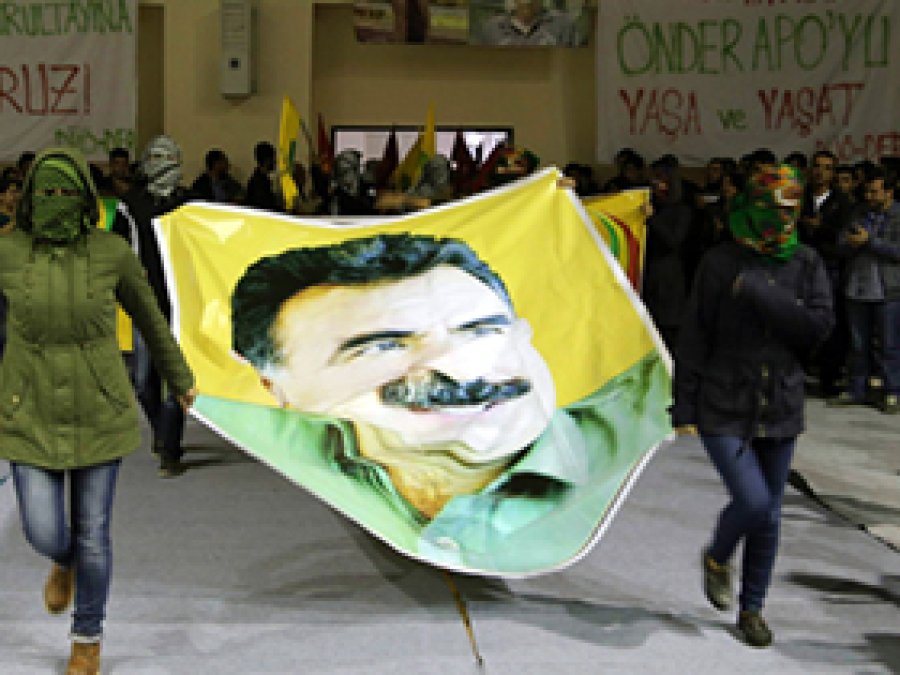 Üniversite'de PKK Provokasyonu Sürüyor