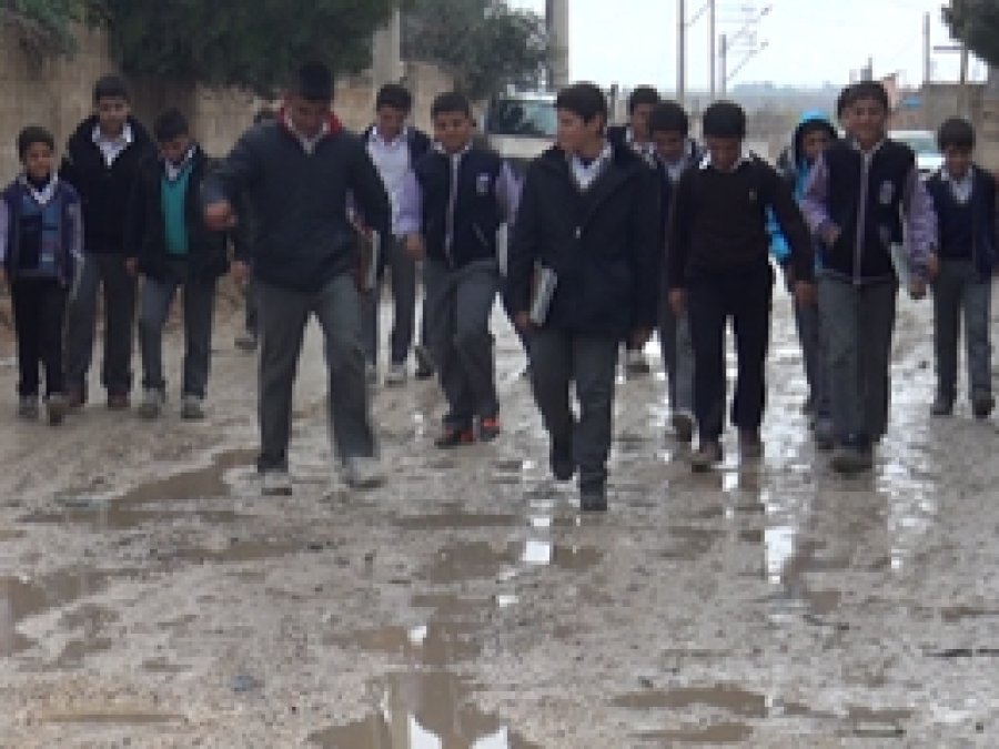 Ceylanpınar’da Çamurlu Yollara Tepki