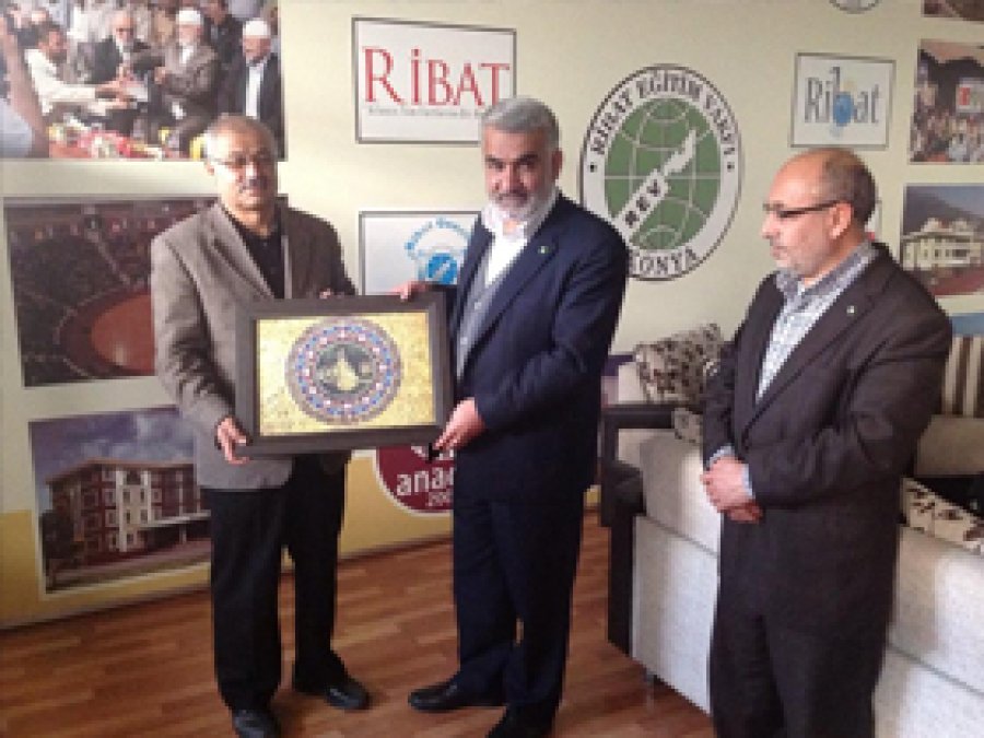 Yapıcıoğlu'ndan Ribat Vakfı'na ziyaret