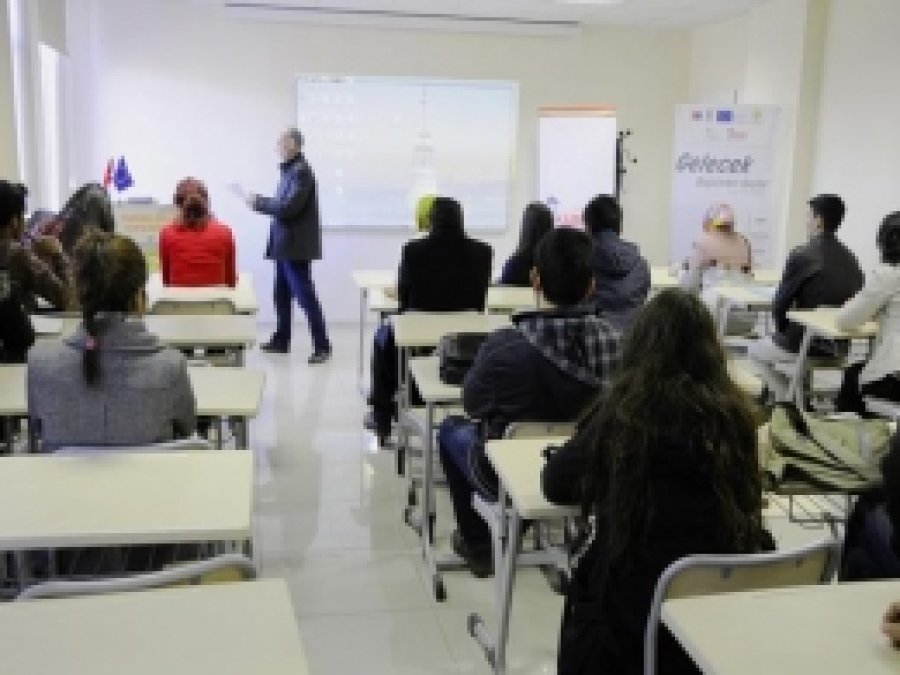 Uygulamalı Girişimcilik Eğitimi