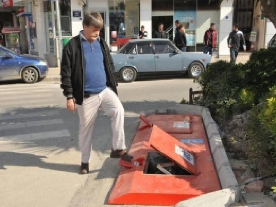 Çöp Konteynırları Yeraltına Alınıyor