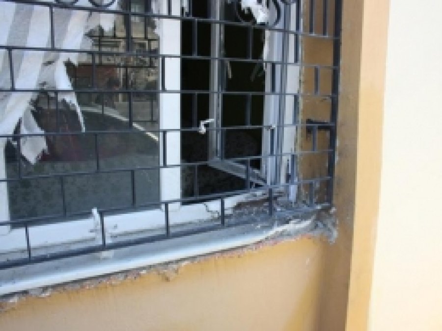 HÜDA PAR Üyesinin Evine Ses Bombası Atıldı