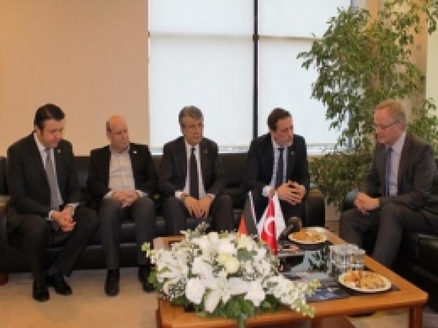 Vize Konusundaki Sıkıntılar Aşılmalı 