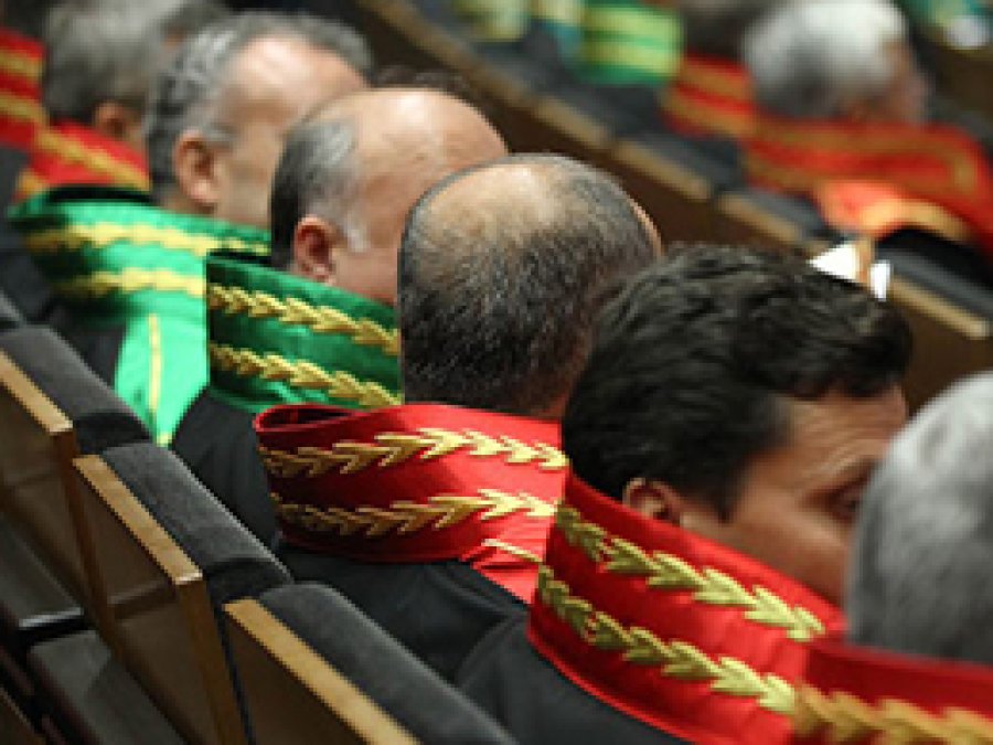 “MOSSAD, CIA ve Diğerleri Uzun'u Götürmek İstiyor”