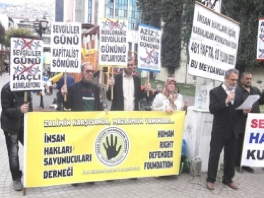 'Müslüman, Sevgililer Gününü Kutlayamaz' 