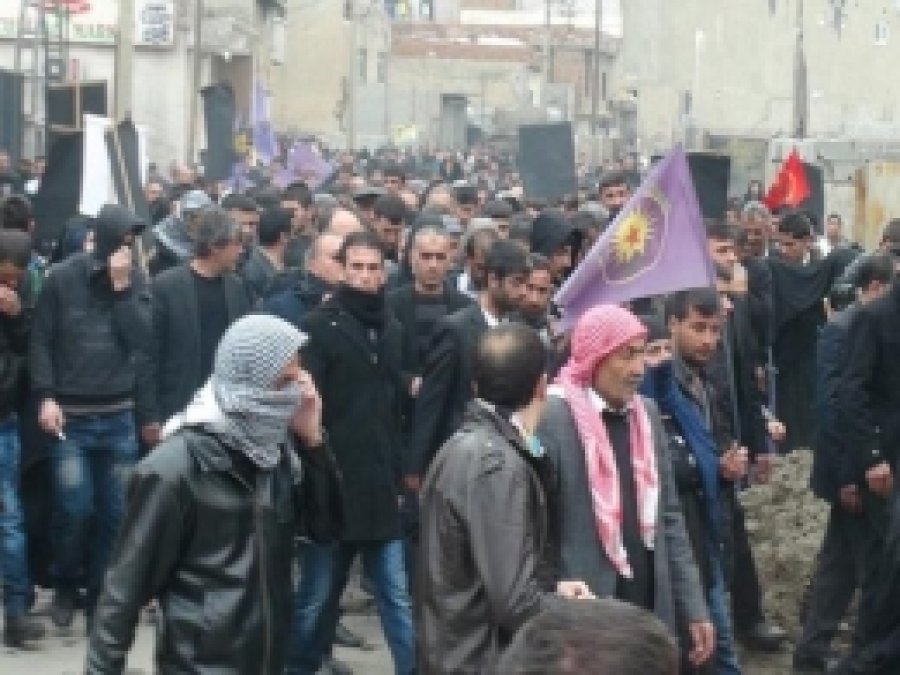 Cizre ve Silopi'de  PKK Yandaşları Gerginlik Çıkardı 