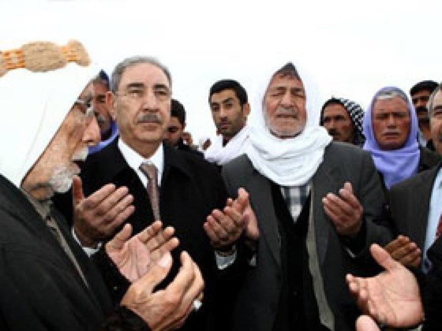 Şanlıurfa'da Husumetli Aileler Barıştırıldı