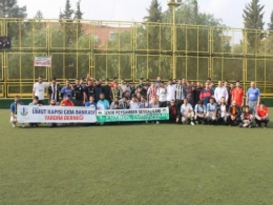 Peygamber Sevdalıları'ndan 'Kardeşlik Futbol Turnuvası' 