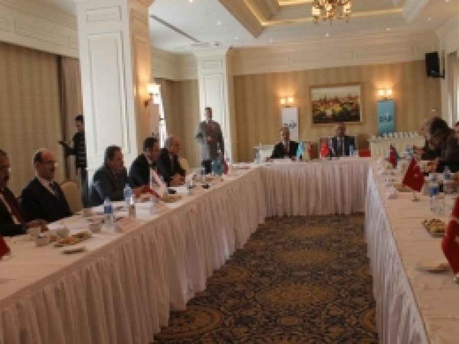 DAP Üniversiteler Birliği Toplantısı Van'da Yapıldı