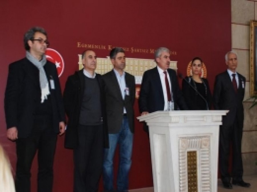 'Zazaca'nın Eğitim Dili Olmasında Fayda Var'