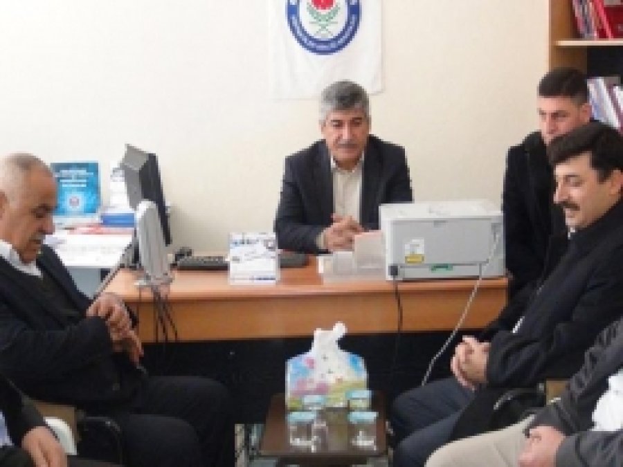 HÜDA PAR Eğitim Bir Sen'i Ziyaret Etti 
