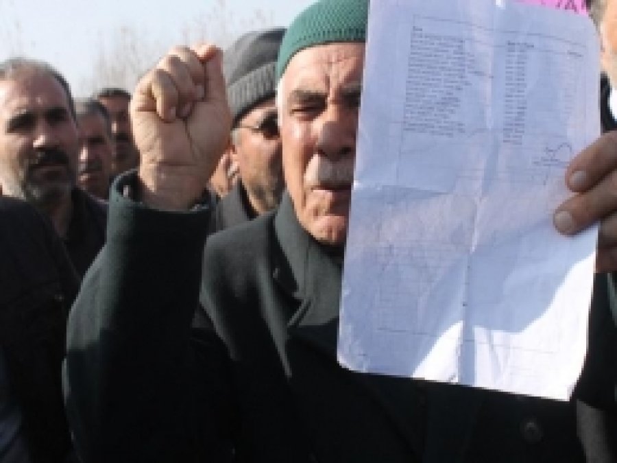 Vanlılar. Belediyenin  İmar Planına İsyan Etti 