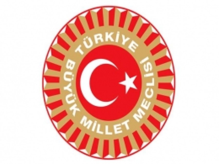 MİT Yasa Teklifi Komisyondan Geçti