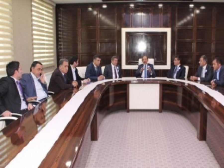 'Vergiler Makul Bir Seviyeye Çekilmeli' 