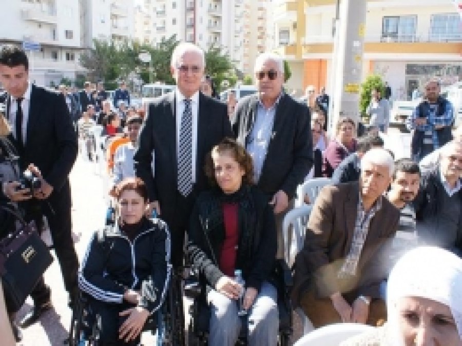 Mavi Kapaklar 101 Engelliye Umut Oldu 