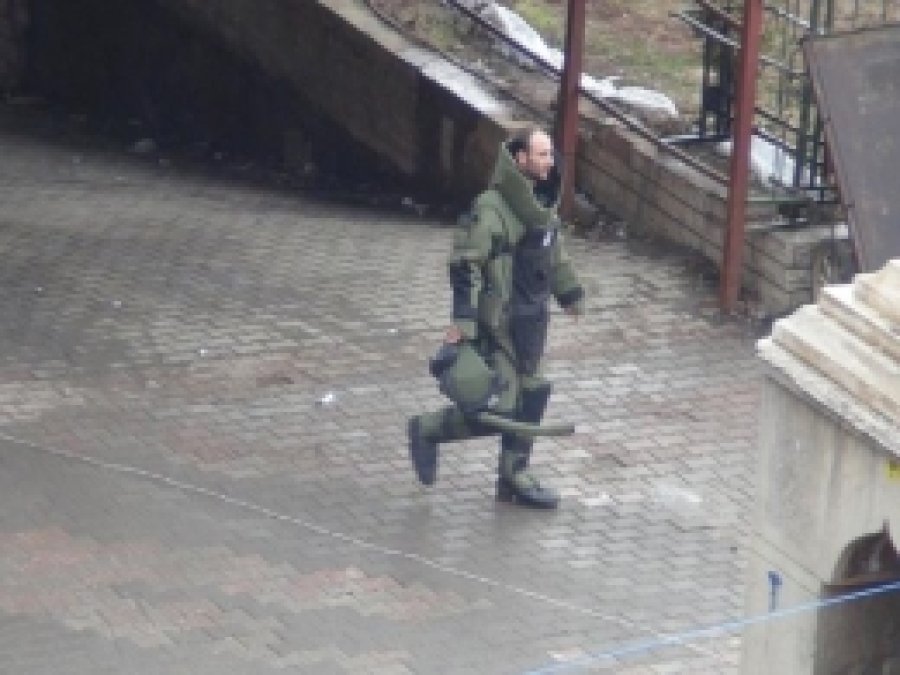 Şüpheli Paket Polisi Alarma Geçirdi 