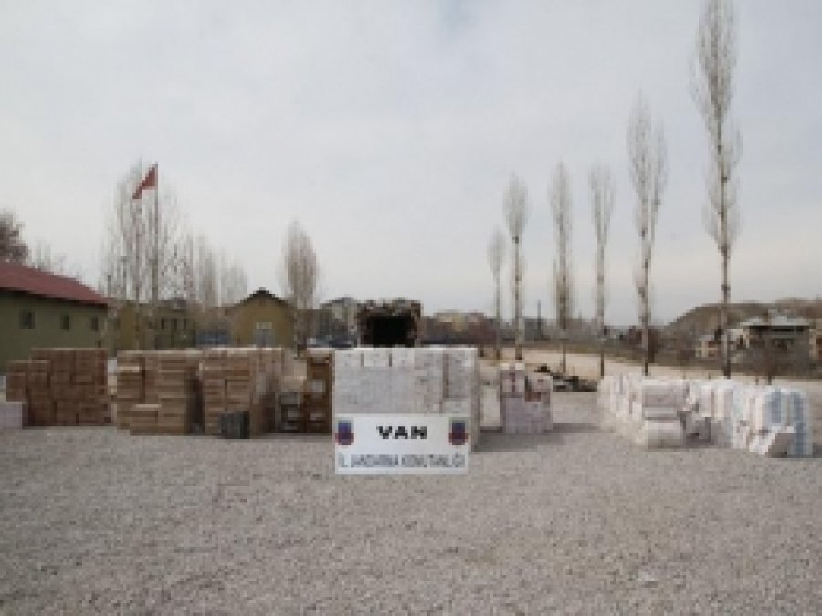 Hurdaların İçinde 184 Bin Paket Kaçak Sigara Çıktı 