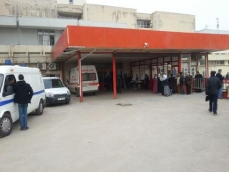 Zorla Attırılmak İstenen Bomba Çocuğun Elinde Patladı 