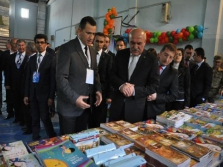 Silopi'de İlk Kez Kitap Fuarı Düzenleniyor 