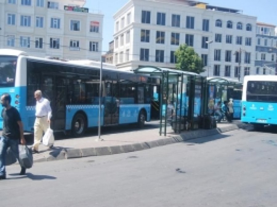65 Yaş Üstüne Ücretsiz Ulaşım