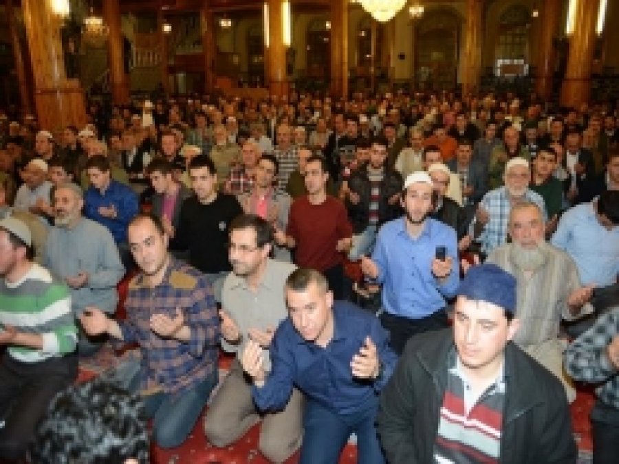 Tahir Büyükkörükçü Hocaefendi  Anıldı 