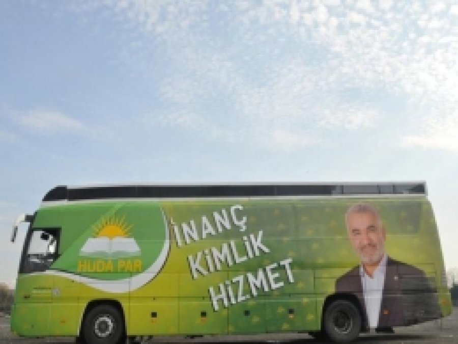 HÜDA PAR Seçim Otobüsü  Ağrı Yolunda 