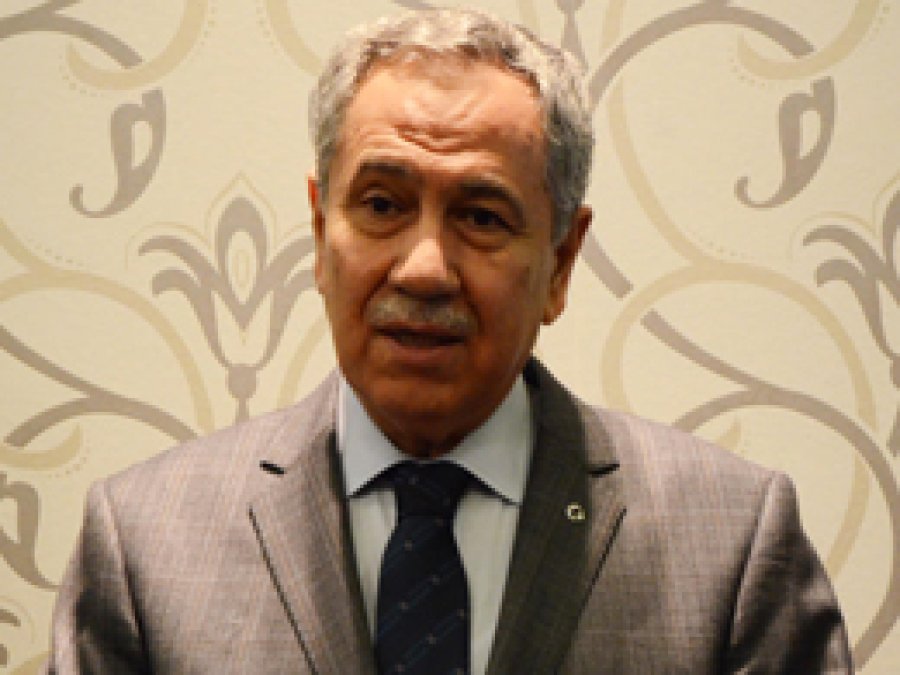'Dinlemeler Konusu Çılgınca Başını Almış Gidiyor'