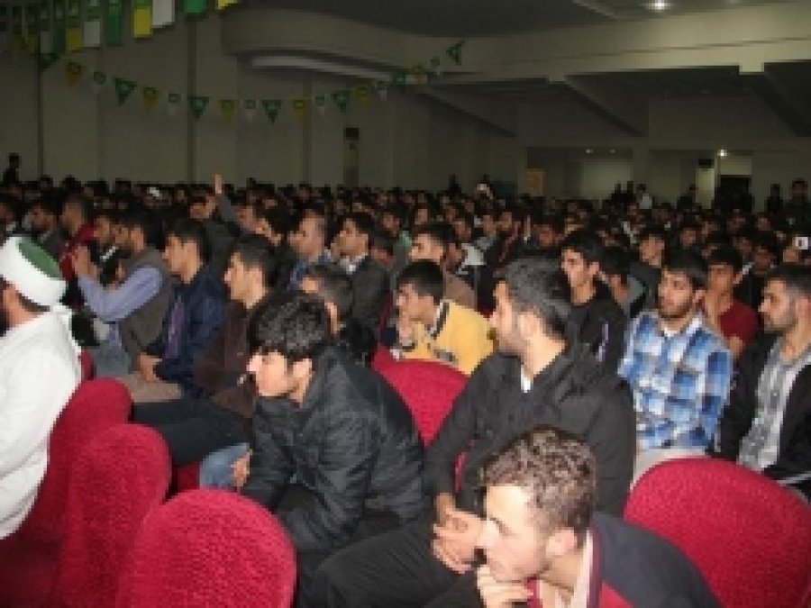Yaman: Rabbimize Hür Olarak Adanmış Gençleriz