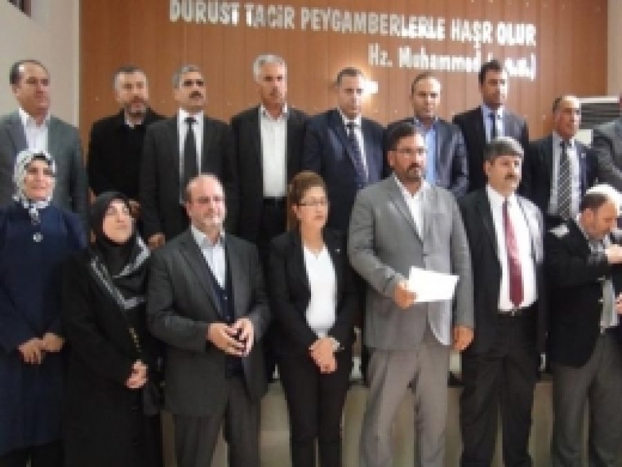 Siyasi Partilere Yapılan Saldırılar Kınandı 