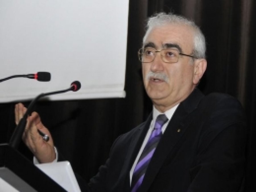 'Tifüsü Yenen Hekimlerimiz Donarak Öldü'